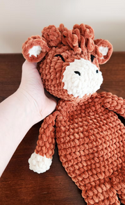 Highland Cow Snuggler Crochet Pattern