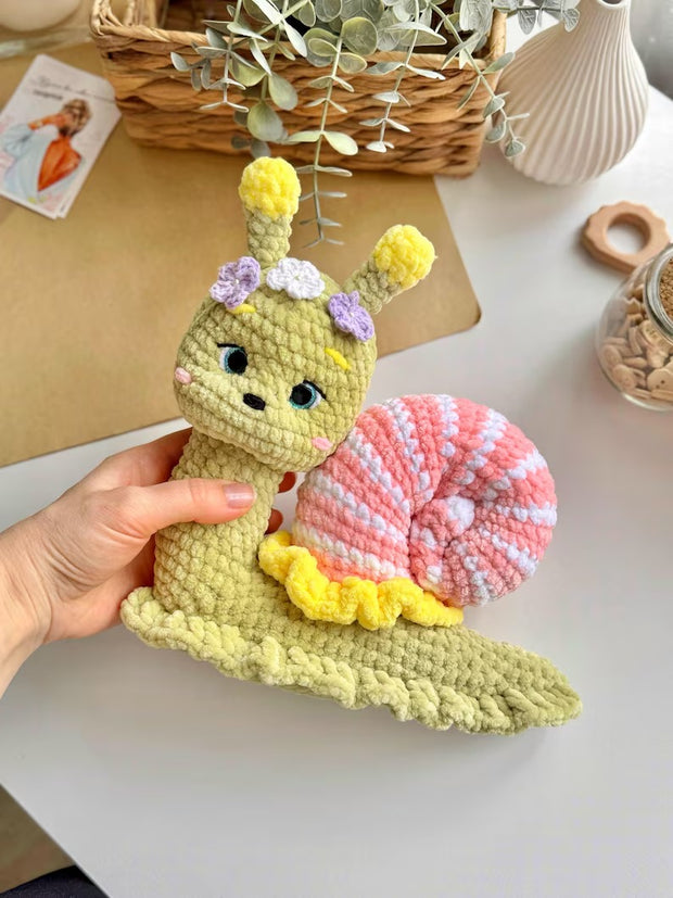 Crochet pattern Snail