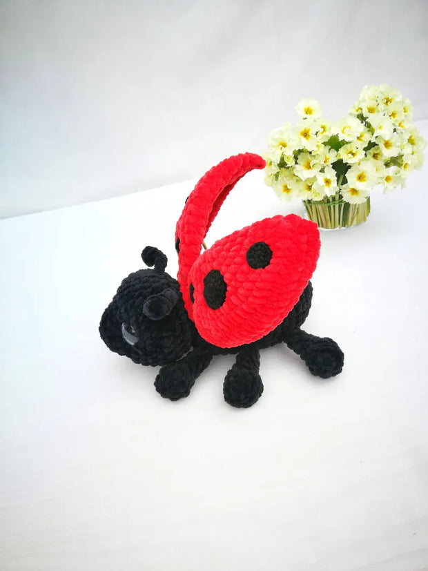 ladybug crochet pattern
