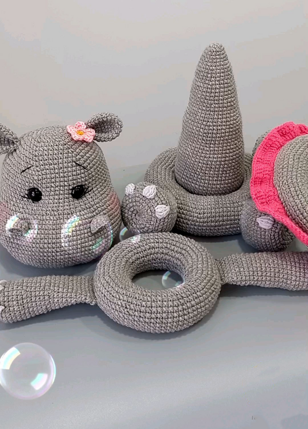 Hippo stacking toy crochet pattern